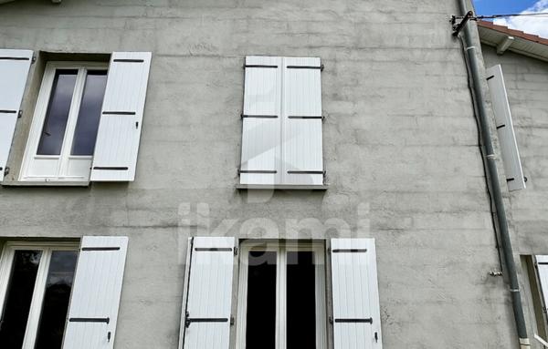 Grande maison familiale 3 chambres, cuisine fonctionnelle et grande pièce à vivre