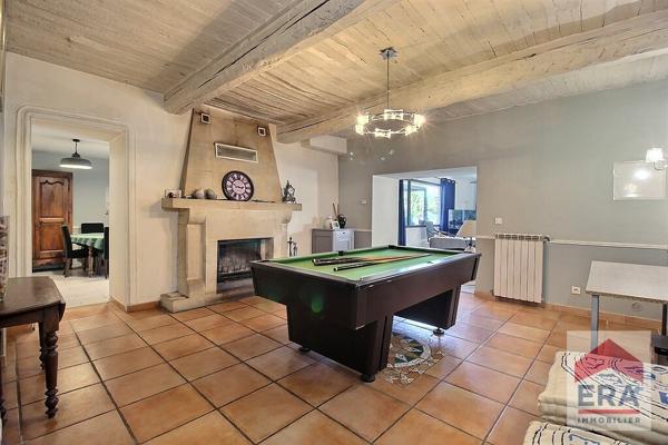 Mas en pierre 11 pièces 359 m2 à L'Isle sur la Sorgue