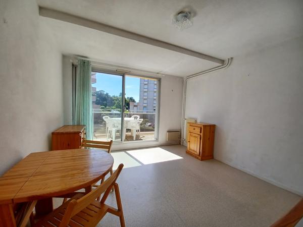 Parking + appartement