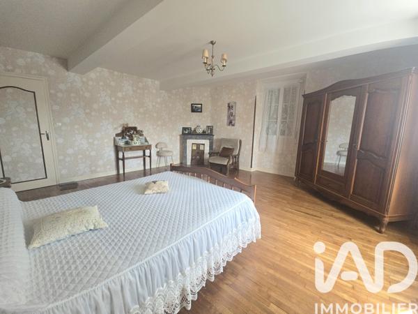 Maison à vendre 8 pièces 275 m² Recurt