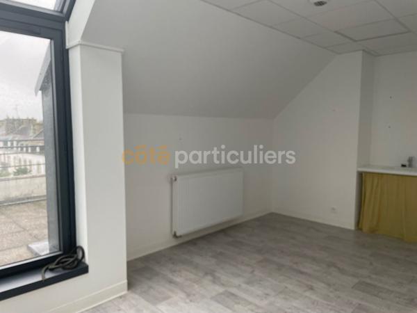 Location Bureaux87 m² - 3 Pièces - PONTIVY (56300)