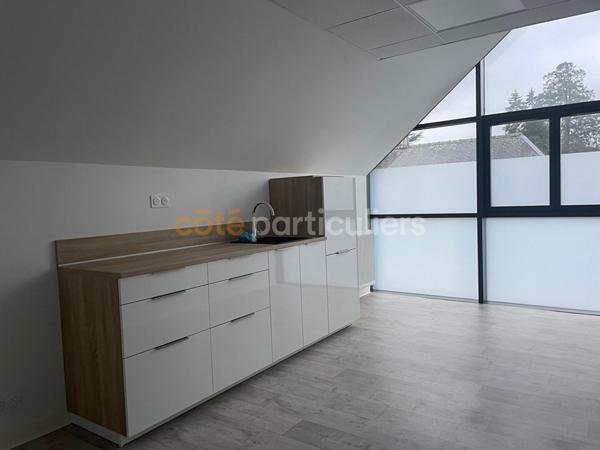 Location Bureaux87 m² - 3 Pièces - PONTIVY (56300)