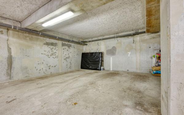 Appartement à vendre    2 pièces • 39,76 m2 Pessac