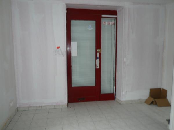 ⚜ BOURG CHARENTE à Louer Local Commercial/Artisanal Boulangerie et Logement de Fonction ⚜