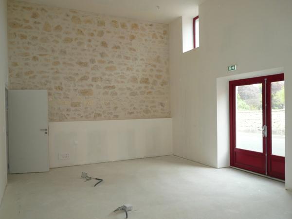 ⚜ BOURG CHARENTE à Louer Local Commercial/Artisanal Boulangerie et Logement de Fonction ⚜