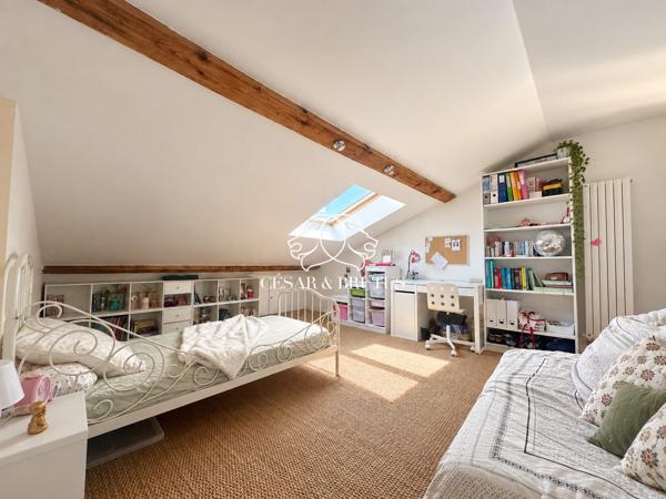 Appartement T5 de 105 m² – Lyon 3, Sans Souci – Duplex en dernier étage avec vue