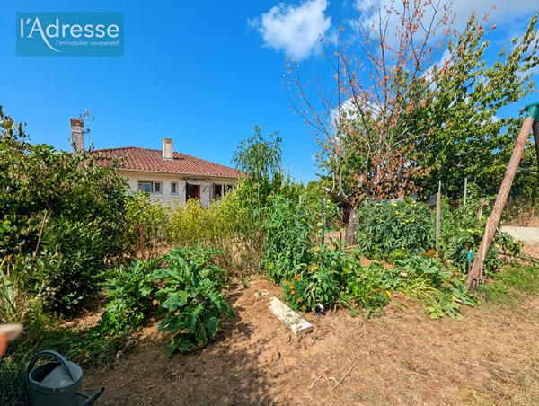 Maison rénovée de 147 m² avec jardin sur les hauteurs de Puy-l'Evêque
