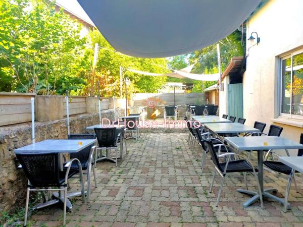 Commerce à vendre 4 pièces de 215 m²