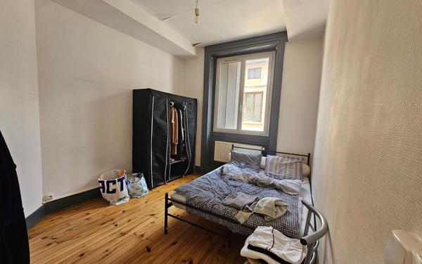 Appartement à vendre    2 pièces • 49,96 m2 Saint-Étienne