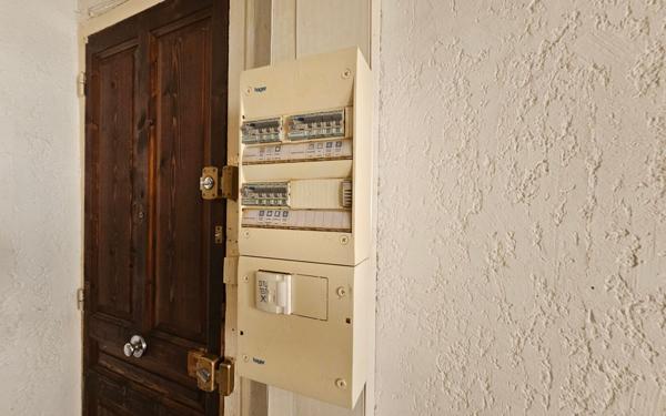 Appartement à vendre    2 pièces • 49,96 m2 Saint-Étienne