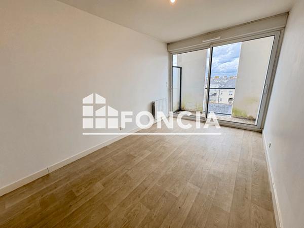 Location Appartement 4 pièces 96.73 m² - 22-24 RUE DU MAINE Saint Nazaire 44600