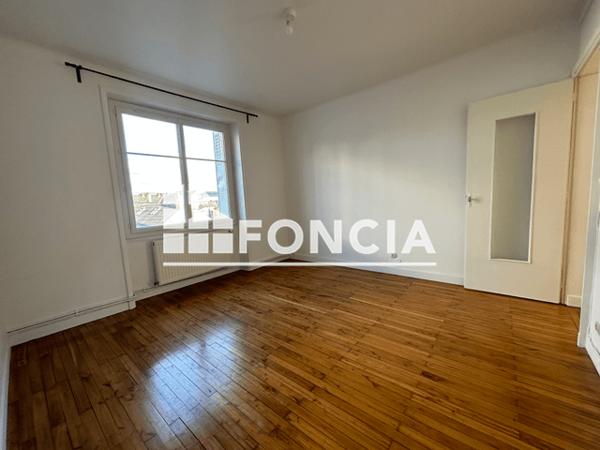Location Appartement 3 pièces 71.41 m² - 7 RUE DES PERRIERES Nantes 44000