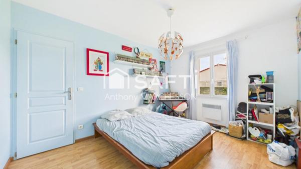 Maison - 6 pièces - au calme