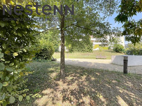 Appartement T3 - Balcon- Garage - Metro Cuire - Bus -  Croix Rousse