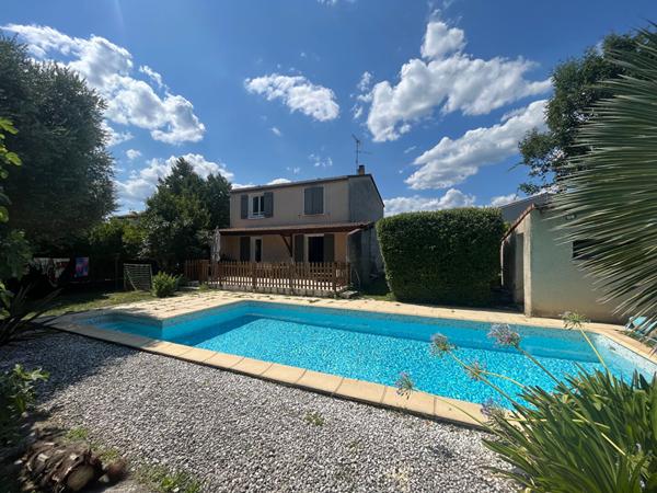 EXCLUSIVITE - MAISON INDIVIDUELLE DE 117 M² SUR 759 M² DE TERRAIN AVEC PISCINE