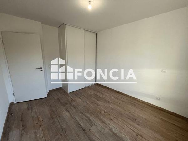 Location Appartement 3 pièces 56.98 m² - 310 AVENUE DE LA REPUBLIQUE - RESIDENCE URBANIA Villefontaine 38090