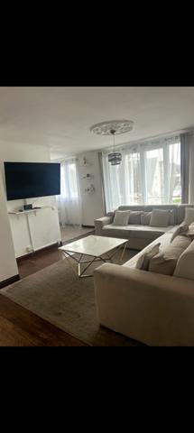 Appartement à vendre |  Mantes-la-Ville |  4 pièces | 75 m²