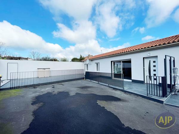 Vente maison Le May Sur Evre : 330 000 € - AJP Immobilier Cholet