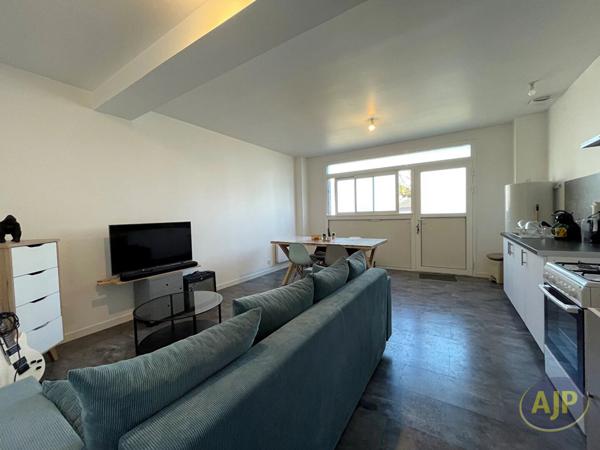 Vente maison Le May Sur Evre : 330 000 € - AJP Immobilier Cholet