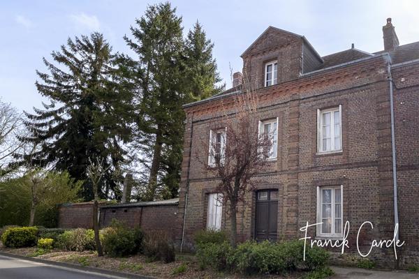 Maison de maître à restaurer en centre ville