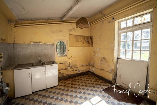 Maison de maître à restaurer en centre ville