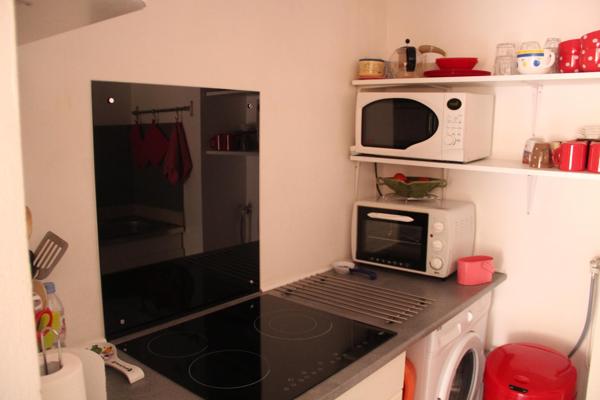 APPARTEMENT RENOVE EN CENTRE VILLE AVEC BALCON ET EMPLACEMENT PARKING