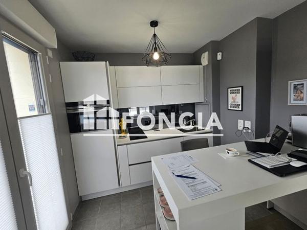 À vendre Studio 31.3 m² - Saint-germain-en-laye 78100