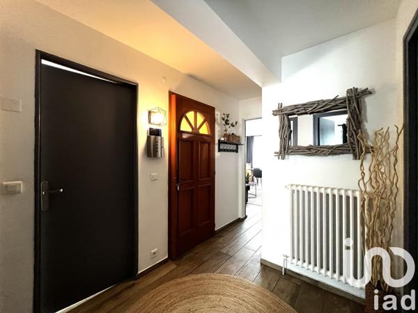 Appartement à vendre 4 pièces 75 m² Paray-Vieille-Poste