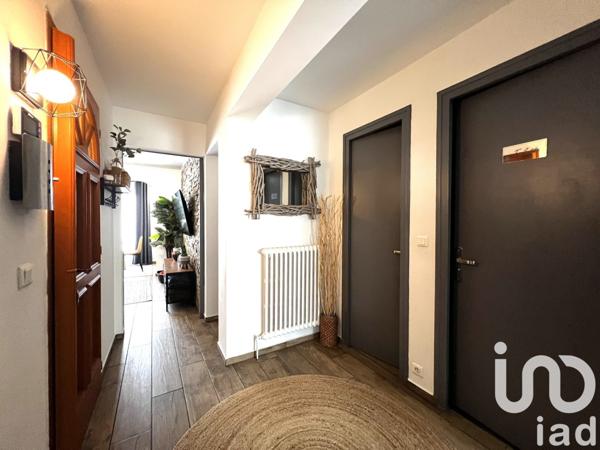 Appartement à vendre 4 pièces 75 m² Paray-Vieille-Poste