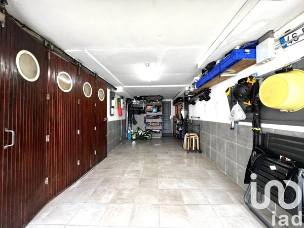 Appartement à vendre 4 pièces 75 m² Paray-Vieille-Poste