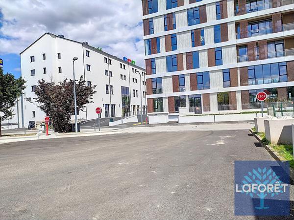 Achat local commercial Mouilleron-le-Captif - 189 m² - 471 145 €