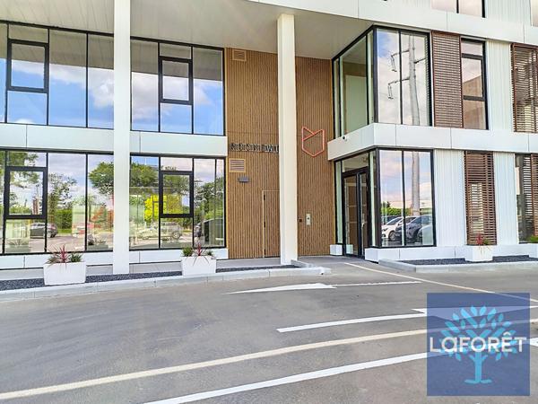 Achat local commercial Mouilleron-le-Captif - 189 m² - 471 145 €