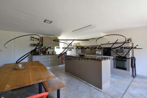 Magnifique propriété équestre du XVIIIe avec gîtes et piscine !!!