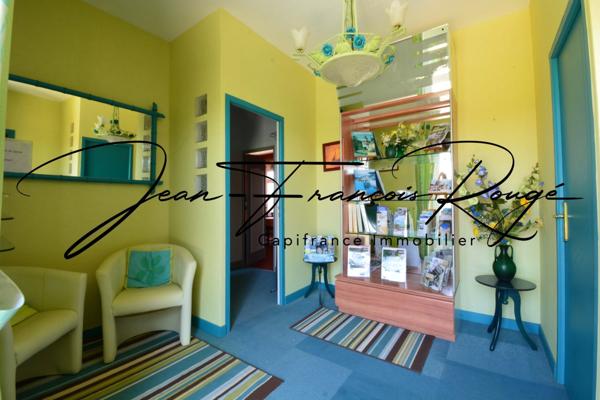 Magnifique propriété équestre du XVIIIe avec gîtes et piscine !!!