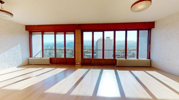 Appartement Echirolles 4 pièce(s) 113.81 m2