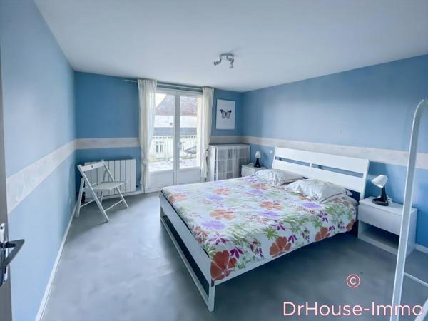 Maison à vendre 7 pièces de 300 m²