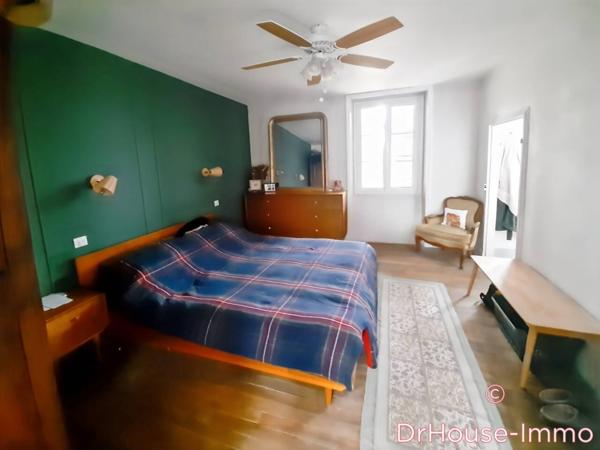 Maison à vendre 7 pièces de 300 m²
