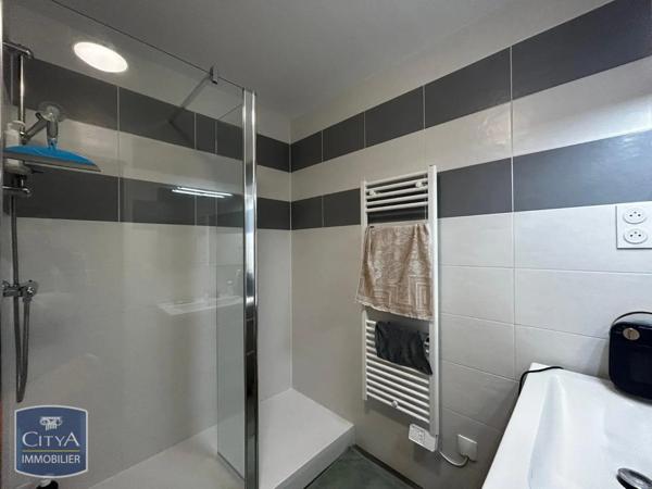 Appartement à louer 3 pièces 64.2m²