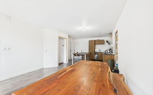 Appartement à vendre    3 pièces • 71,35 m2 Vinay