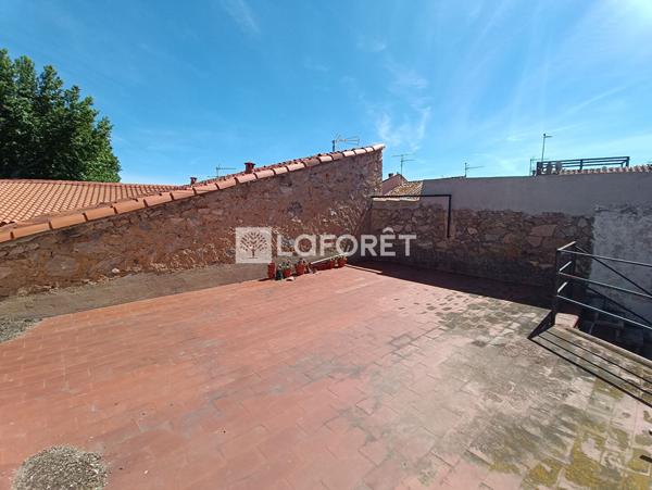 Achat maison Salses-le-Château - 8 pièce(s) - 144 m² - 93 000 €