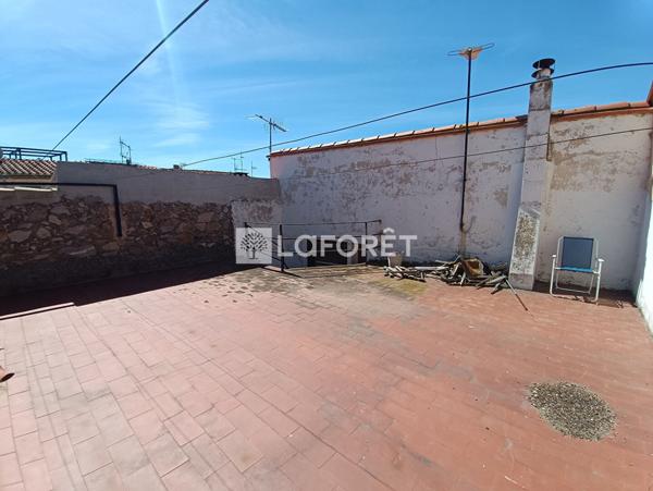 Achat maison Salses-le-Château - 8 pièce(s) - 144 m² - 93 000 €