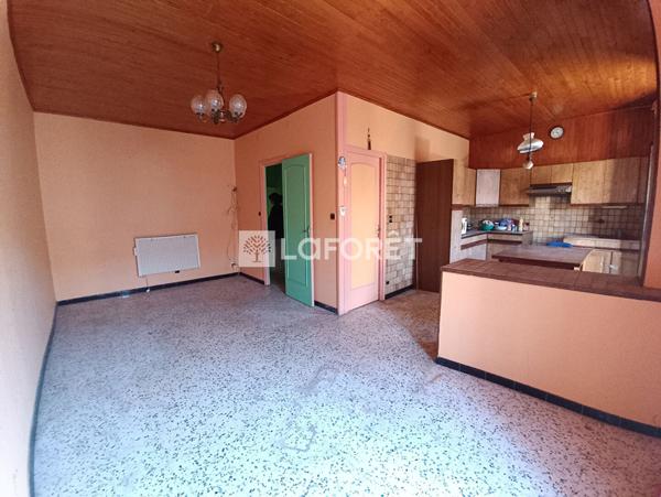 Achat maison Salses-le-Château - 8 pièce(s) - 144 m² - 93 000 €