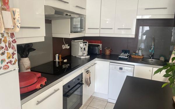 Appartement à vendre    3 pièces • 59 m2 La Seyne-sur-Mer