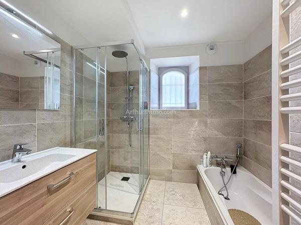 Vente Maison 6 pièces 198 m2 à Bourgoin-Jallieu