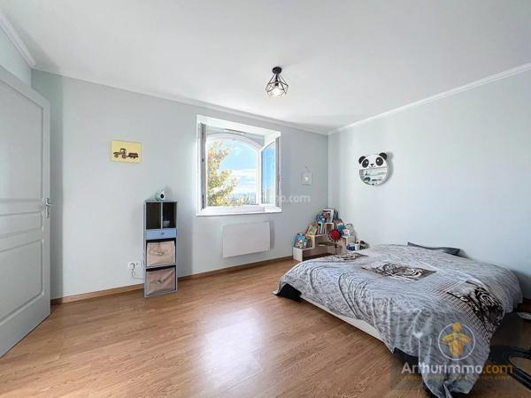 Vente Maison 6 pièces 198 m2 à Bourgoin-Jallieu