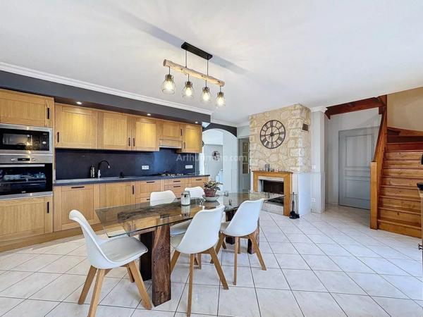 Vente Maison 6 pièces 198 m2 à Bourgoin-Jallieu