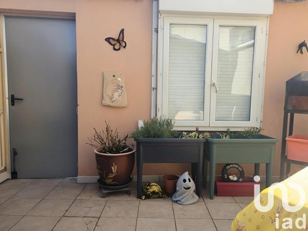 House for sale 4 rooms 106 m² Fleury