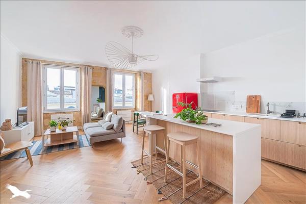 Appartement à vendre |  Bordeaux |  2 pièces | 47 m²