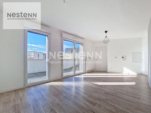 ORLEANS EST - T2 - TERRASSE plein OUEST - DERNIER ETAGE !