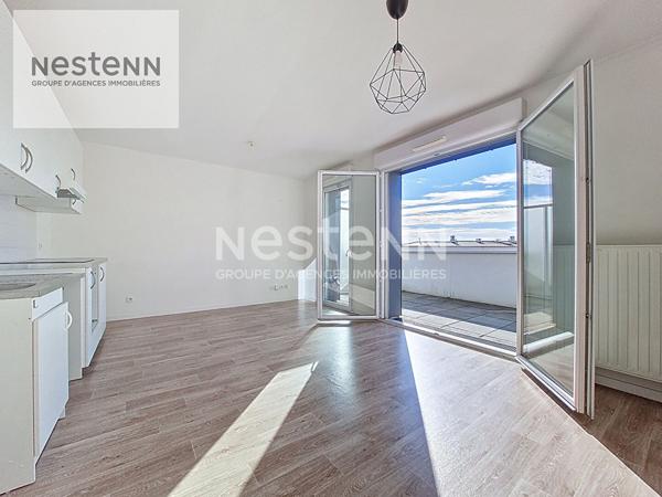 ORLEANS EST - T2 - TERRASSE plein OUEST - DERNIER ETAGE !